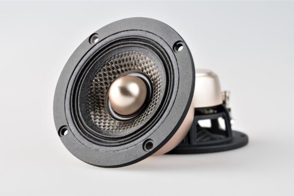 Legatia X3 Carbon / Phase Plug